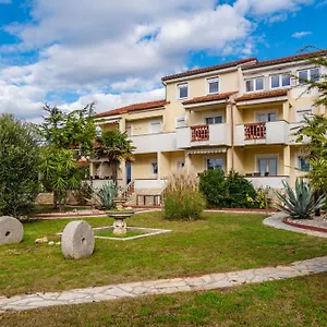 Apartments Strand , Vir Chorwacja